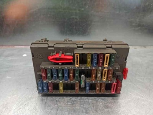 9568205380 fuse relay box