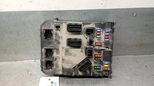 9657999680 fuse relay - , box